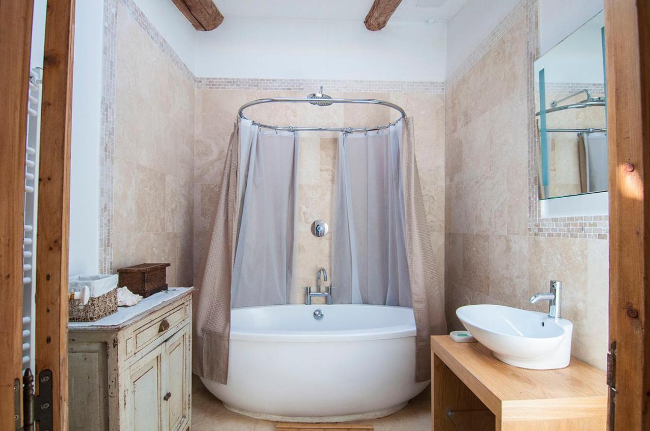 Villa La Marisol LʼIsle-sur-la-Sorgue Esterno foto